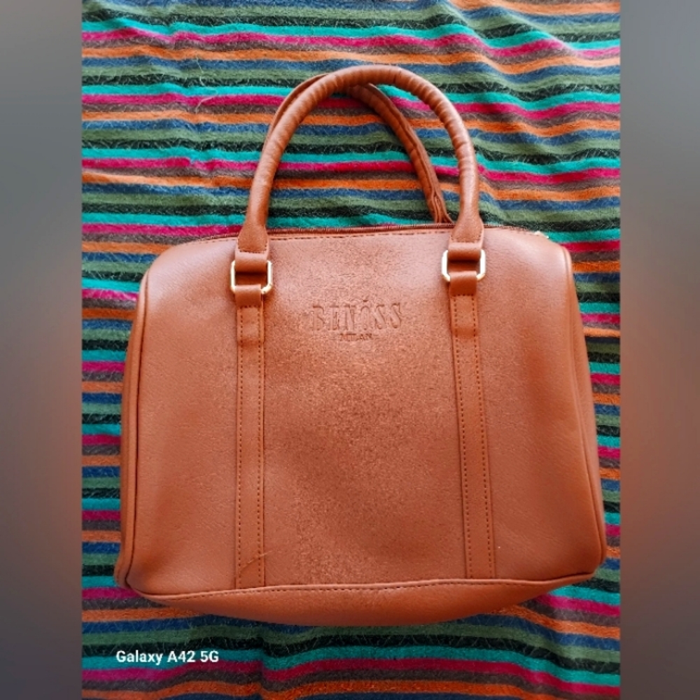 Benoss Milan handbag